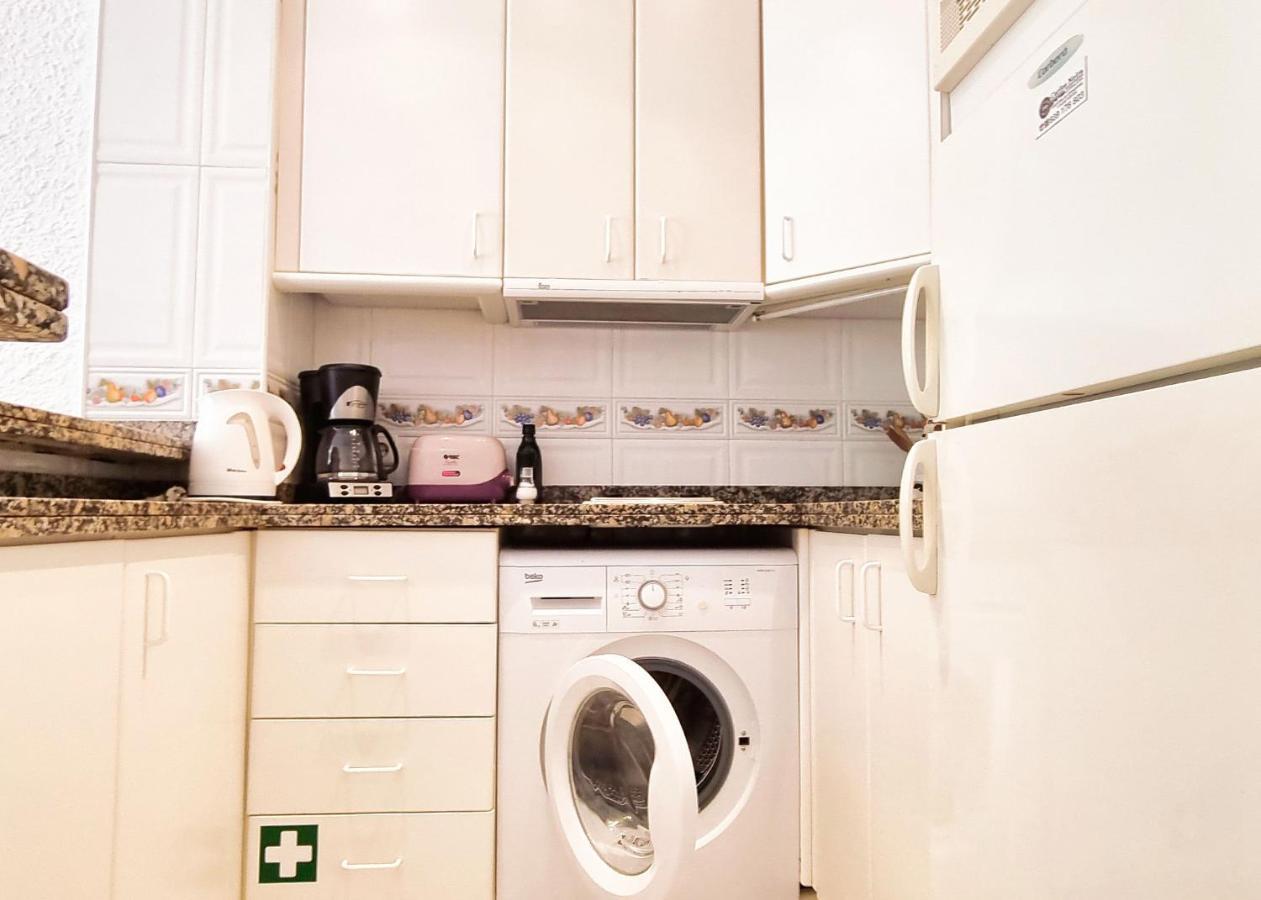 Skol 440. Nice 1 Bed Apartment With Sea Views In Marbella Centre. Bagian luar foto